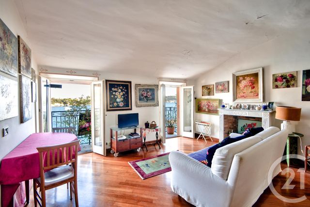 Appartement F2 à vendre - 2 pièces - 40.0 m2 - VILLEFRANCHE SUR MER - 06 - PROVENCE-ALPES-COTE-D-AZUR - Century 21 Lafage Transactions