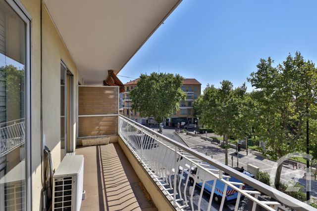 Appartement F3 à vendre - 3 pièces - 75.72 m2 - VILLEFRANCHE SUR MER - 06 - PROVENCE-ALPES-COTE-D-AZUR - Century 21 Lafage Transactions