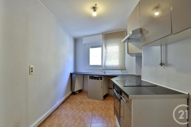 Appartement F3 à vendre - 3 pièces - 75.72 m2 - VILLEFRANCHE SUR MER - 06 - PROVENCE-ALPES-COTE-D-AZUR - Century 21 Lafage Transactions