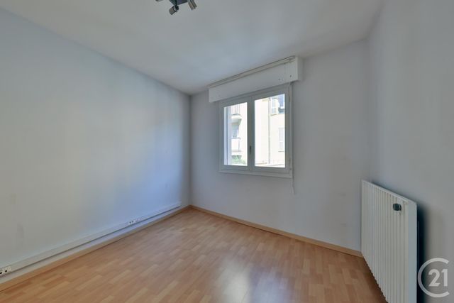 Appartement F3 à vendre - 3 pièces - 75.72 m2 - VILLEFRANCHE SUR MER - 06 - PROVENCE-ALPES-COTE-D-AZUR - Century 21 Lafage Transactions