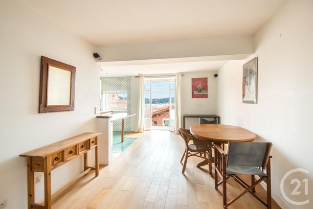 Appartement F2 à vendre - 2 pièces - 45.65 m2 - VILLEFRANCHE SUR MER - 06 - PROVENCE-ALPES-COTE-D-AZUR - Century 21 Lafage Transactions