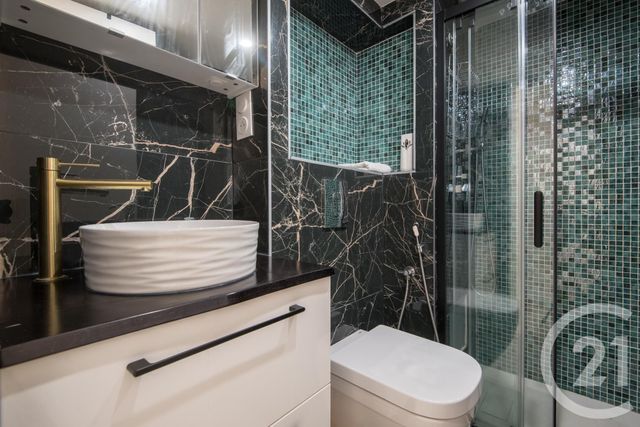 Appartement F2 à vendre - 2 pièces - 26.0 m2 - VILLEFRANCHE SUR MER - 06 - PROVENCE-ALPES-COTE-D-AZUR - Century 21 Lafage Transactions