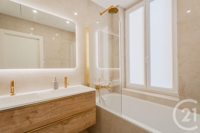 Appartement F3 à vendre - 3 pièces - 74.0 m2 - BEAULIEU SUR MER - 06 - PROVENCE-ALPES-COTE-D-AZUR - Century 21 Lafage Transactions