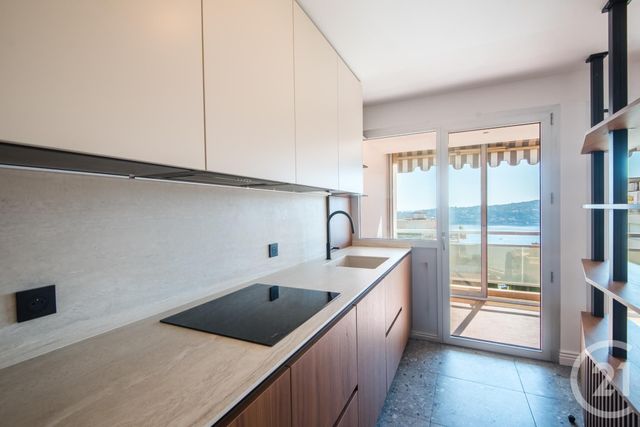 Appartement F3 à vendre - 3 pièces - 75.0 m2 - VILLEFRANCHE SUR MER - 06 - PROVENCE-ALPES-COTE-D-AZUR - Century 21 Lafage Transactions
