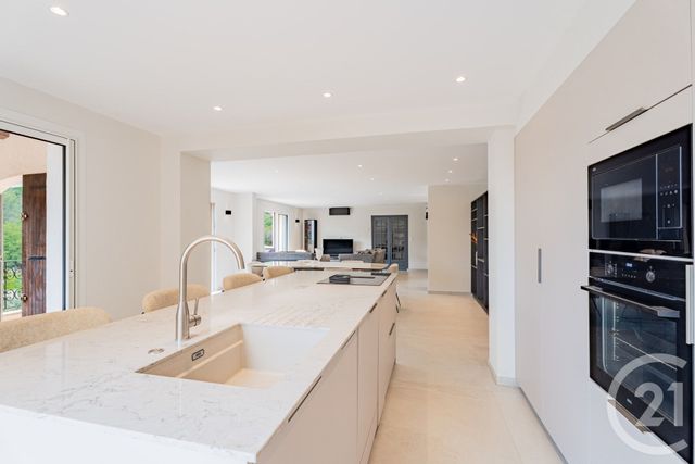 maison à vendre - 7 pièces - 215.0 m2 - ROQUEBRUNE CAP MARTIN - 06 - PROVENCE-ALPES-COTE-D-AZUR - Century 21 Lafage Transactions