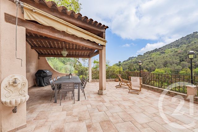 maison à vendre - 7 pièces - 215.0 m2 - ROQUEBRUNE CAP MARTIN - 06 - PROVENCE-ALPES-COTE-D-AZUR - Century 21 Lafage Transactions