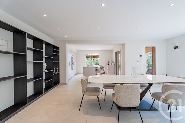 maison à vendre - 7 pièces - 215.0 m2 - ROQUEBRUNE CAP MARTIN - 06 - PROVENCE-ALPES-COTE-D-AZUR - Century 21 Lafage Transactions