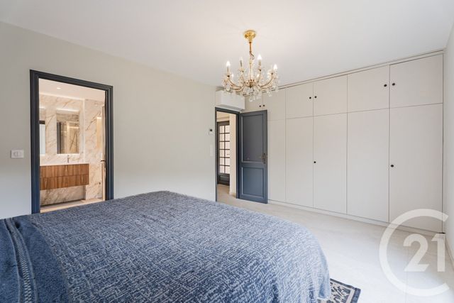 maison à vendre - 7 pièces - 215.0 m2 - ROQUEBRUNE CAP MARTIN - 06 - PROVENCE-ALPES-COTE-D-AZUR - Century 21 Lafage Transactions