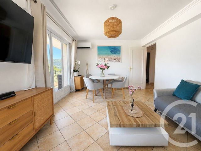 Appartement F3 à vendre - 3 pièces - 64.0 m2 - VILLEFRANCHE SUR MER - 06 - PROVENCE-ALPES-COTE-D-AZUR - Century 21 Lafage Transactions
