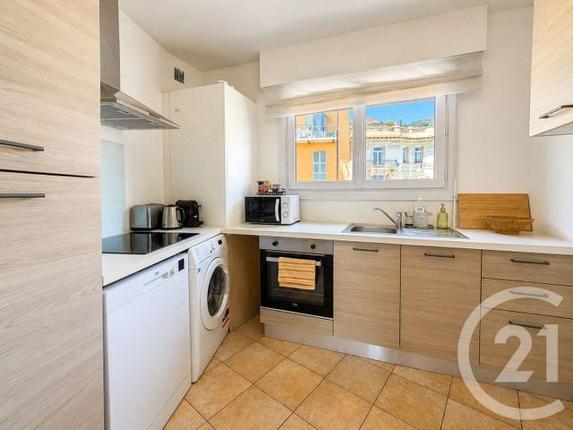 Appartement F3 à vendre - 3 pièces - 64.0 m2 - VILLEFRANCHE SUR MER - 06 - PROVENCE-ALPES-COTE-D-AZUR - Century 21 Lafage Transactions