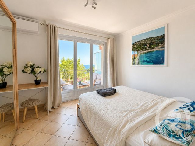 Appartement F3 à vendre - 3 pièces - 64.0 m2 - VILLEFRANCHE SUR MER - 06 - PROVENCE-ALPES-COTE-D-AZUR - Century 21 Lafage Transactions