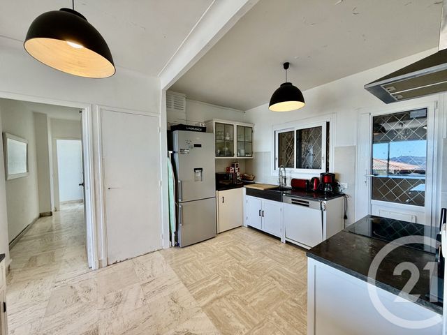 Appartement F4 à vendre - 4 pièces - 93.0 m2 - VILLEFRANCHE SUR MER - 06 - PROVENCE-ALPES-COTE-D-AZUR - Century 21 Lafage Transactions