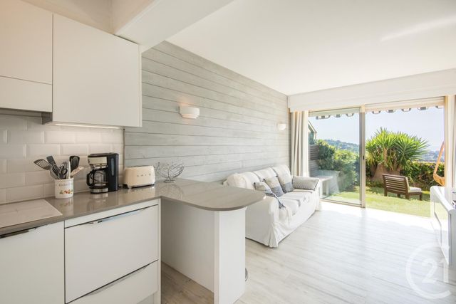 Appartement F2 à vendre - 2 pièces - 36.32 m2 - VILLEFRANCHE SUR MER - 06 - PROVENCE-ALPES-COTE-D-AZUR - Century 21 Lafage Transactions