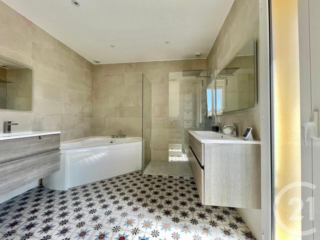 maison à vendre - 7 pièces - 184.7 m2 - NICE - 06 - PROVENCE-ALPES-COTE-D-AZUR - Century 21 Lafage Transactions