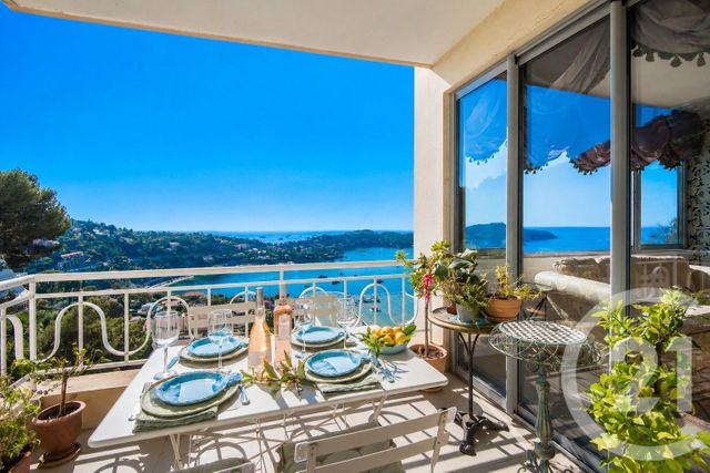 Appartement F3 à vendre VILLEFRANCHE SUR MER