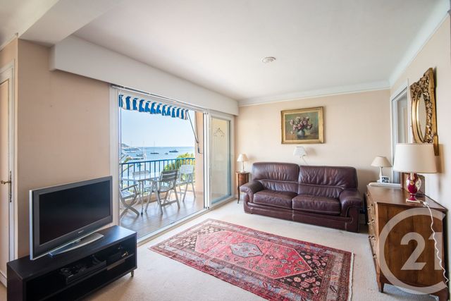 Appartement F2 à vendre - 2 pièces - 54.02 m2 - VILLEFRANCHE SUR MER - 06 - PROVENCE-ALPES-COTE-D-AZUR - Century 21 Lafage Transactions