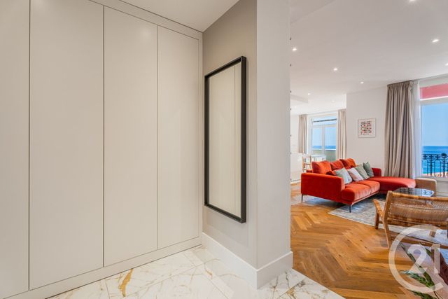 Appartement F3 à vendre - 3 pièces - 87.5 m2 - MENTON - 06 - PROVENCE-ALPES-COTE-D-AZUR - Century 21 Lafage Transactions