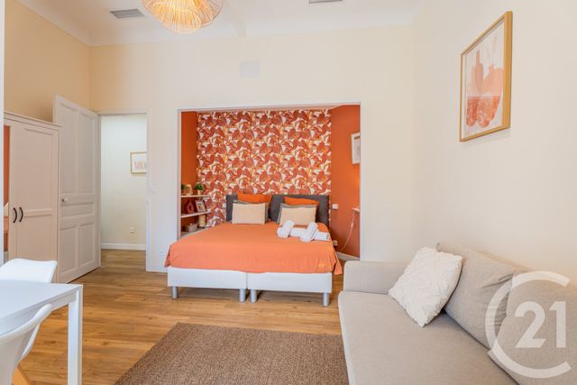 Appartement F3 à vendre - 3 pièces - 82.5 m2 - MENTON - 06 - PROVENCE-ALPES-COTE-D-AZUR - Century 21 Lafage Transactions