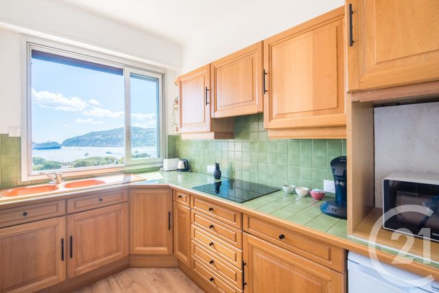 Appartement F1 à vendre - 1 pièce - 39.0 m2 - VILLEFRANCHE SUR MER - 06 - PROVENCE-ALPES-COTE-D-AZUR - Century 21 Lafage Transactions