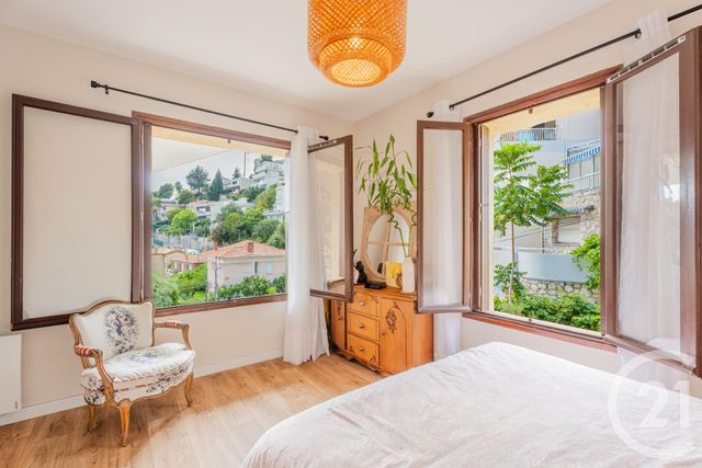 Appartement F3 à vendre - 3 pièces - 53.0 m2 - VILLEFRANCHE SUR MER - 06 - PROVENCE-ALPES-COTE-D-AZUR - Century 21 Lafage Transactions