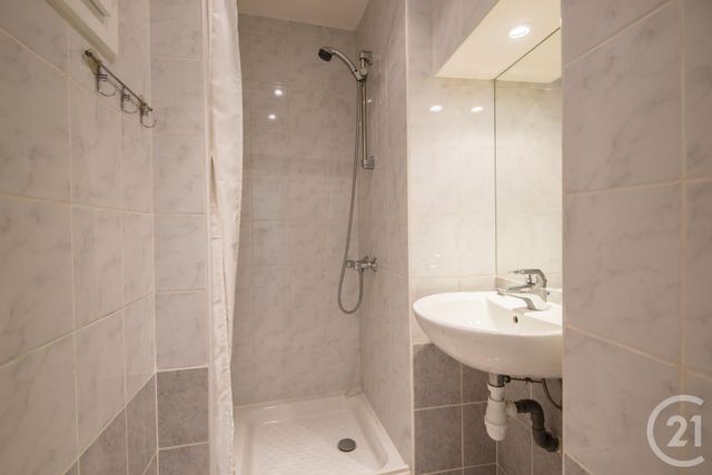 Appartement F4 à vendre - 4 pièces - 83.49 m2 - VILLEFRANCHE SUR MER - 06 - PROVENCE-ALPES-COTE-D-AZUR - Century 21 Lafage Transactions