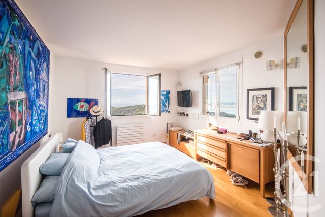 Appartement F4 à vendre - 4 pièces - 112.0 m2 - VILLEFRANCHE SUR MER - 06 - PROVENCE-ALPES-COTE-D-AZUR - Century 21 Lafage Transactions
