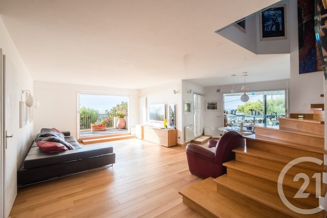 Appartement F4 à vendre - 4 pièces - 112.0 m2 - VILLEFRANCHE SUR MER - 06 - PROVENCE-ALPES-COTE-D-AZUR - Century 21 Lafage Transactions
