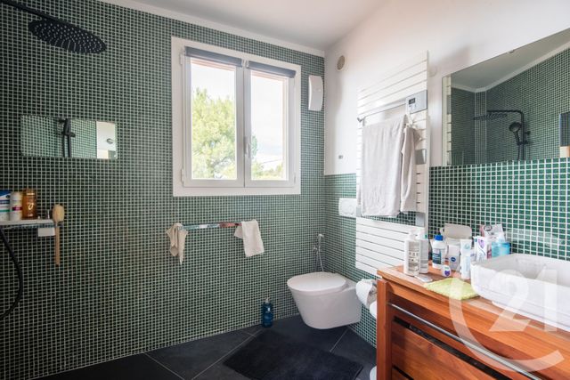 Appartement F4 à vendre - 4 pièces - 112.0 m2 - VILLEFRANCHE SUR MER - 06 - PROVENCE-ALPES-COTE-D-AZUR - Century 21 Lafage Transactions