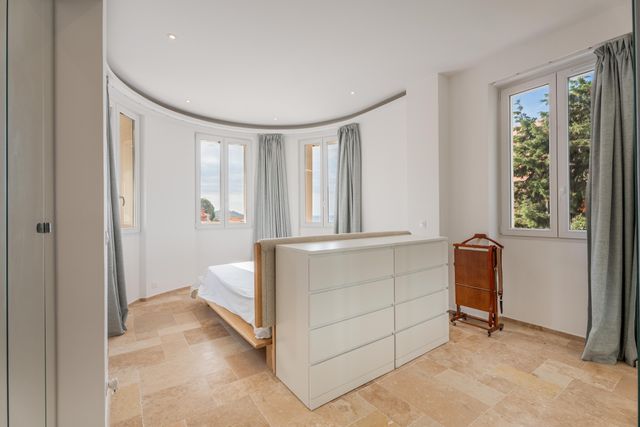 maison à vendre - 5 pièces - 200.0 m2 - VILLEFRANCHE SUR MER - 06 - PROVENCE-ALPES-COTE-D-AZUR - Century 21 Lafage Transactions