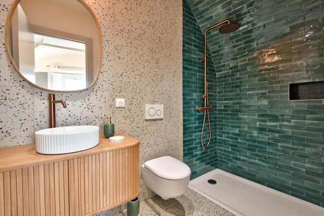 Appartement F3 à vendre - 3 pièces - 65.0 m2 - VILLEFRANCHE SUR MER - 06 - PROVENCE-ALPES-COTE-D-AZUR - Century 21 Lafage Transactions