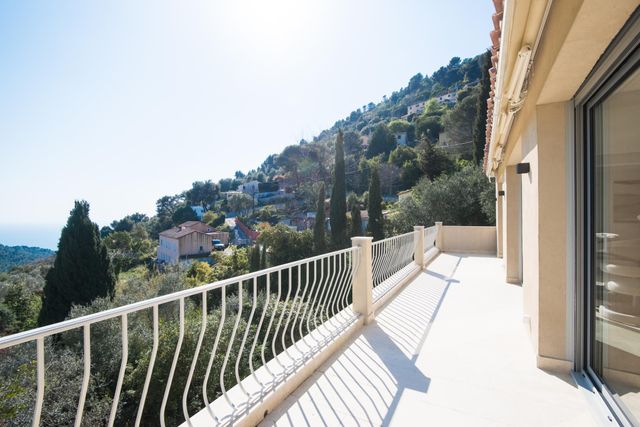 maison à vendre - 8 pièces - 236.0 m2 - LA TURBIE - 06 - PROVENCE-ALPES-COTE-D-AZUR - Century 21 Lafage Transactions
