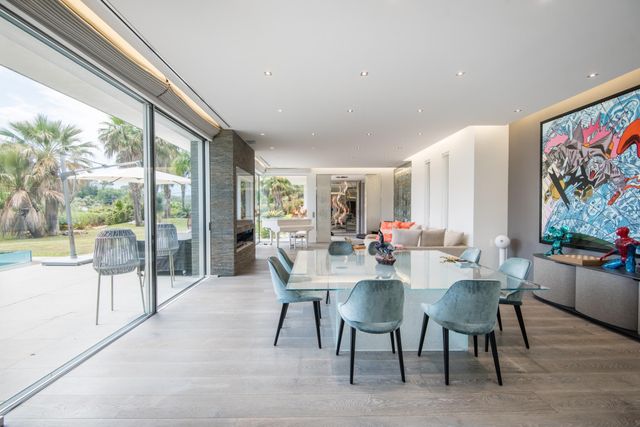maison à vendre - 5 pièces - 256.0 m2 - ROQUEFORT LES PINS - 06 - PROVENCE-ALPES-COTE-D-AZUR - Century 21 Lafage Transactions
