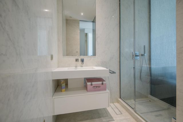 maison à vendre - 5 pièces - 256.0 m2 - ROQUEFORT LES PINS - 06 - PROVENCE-ALPES-COTE-D-AZUR - Century 21 Lafage Transactions